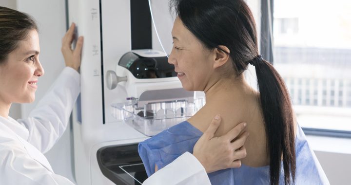 early signs of breast cancer